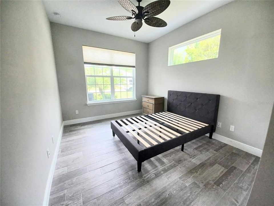 Active With Contract: $358,000 (2 beds, 2 baths, 1598 Square Feet)