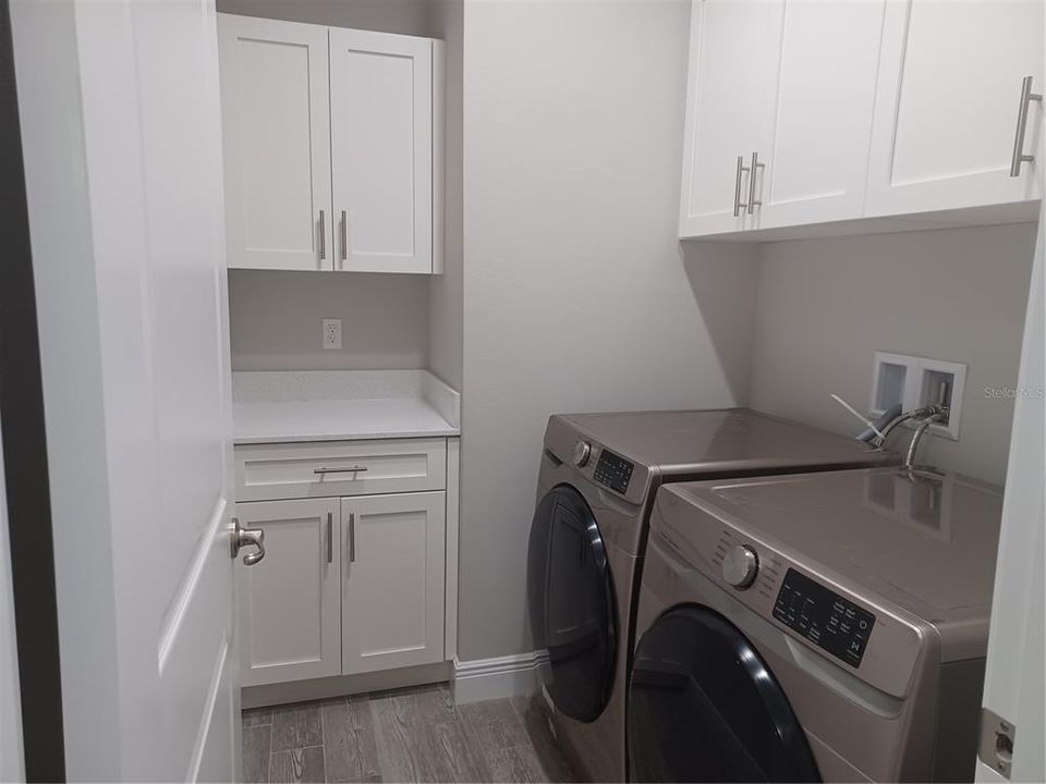 Active With Contract: $358,000 (2 beds, 2 baths, 1598 Square Feet)