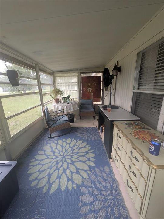 Active With Contract: $125,000 (2 beds, 2 baths, 864 Square Feet)