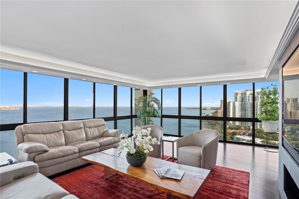 В аренду: $15,000 (4 спален, 4 ванн, 4189 Квадратных фут)