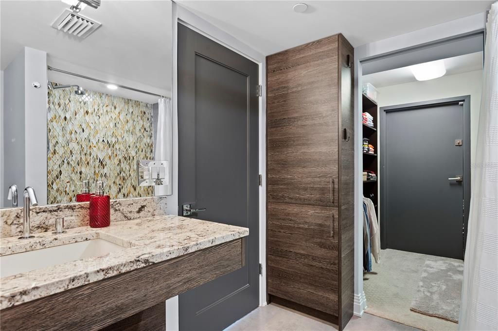 В аренду: $15,000 (4 спален, 4 ванн, 4189 Квадратных фут)