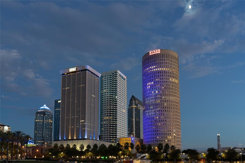 В аренду: $15,000 (4 спален, 4 ванн, 4189 Квадратных фут)