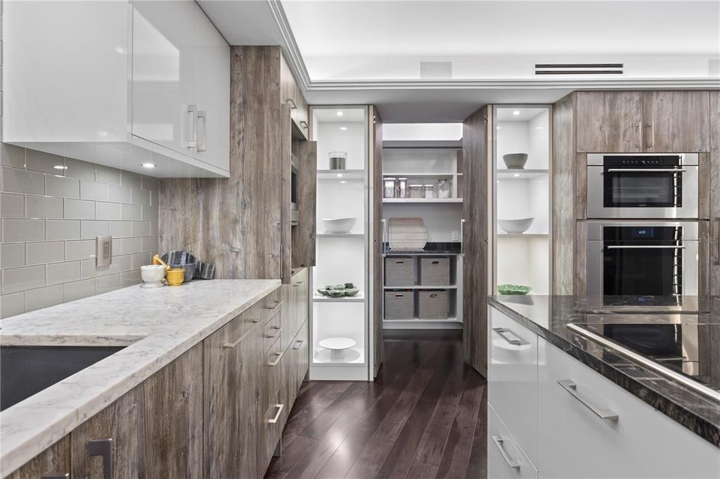 В аренду: $15,000 (4 спален, 4 ванн, 4189 Квадратных фут)