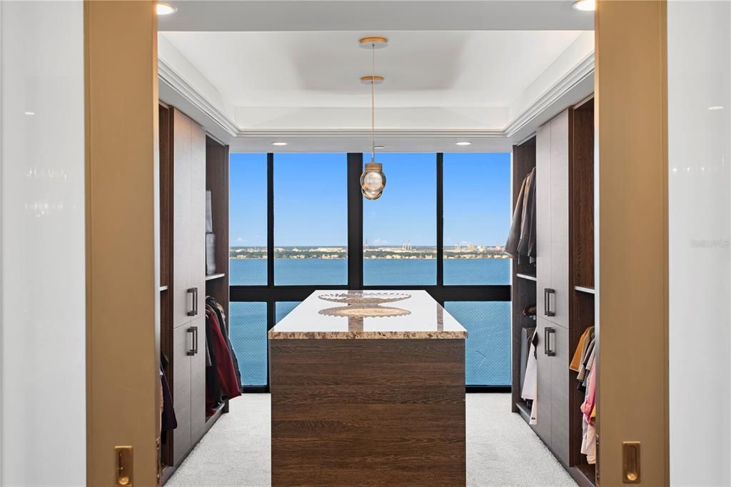 В аренду: $15,000 (4 спален, 4 ванн, 4189 Квадратных фут)