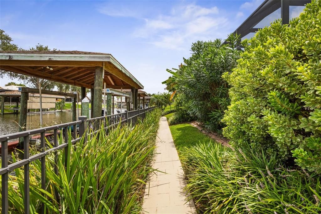 待售: $950,000 (3 贝兹, 2 浴室, 2512 平方英尺)