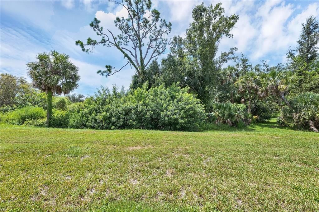 Под контрактом: $799,000 (6 спален, 4 ванн, 3905 Квадратных фут)