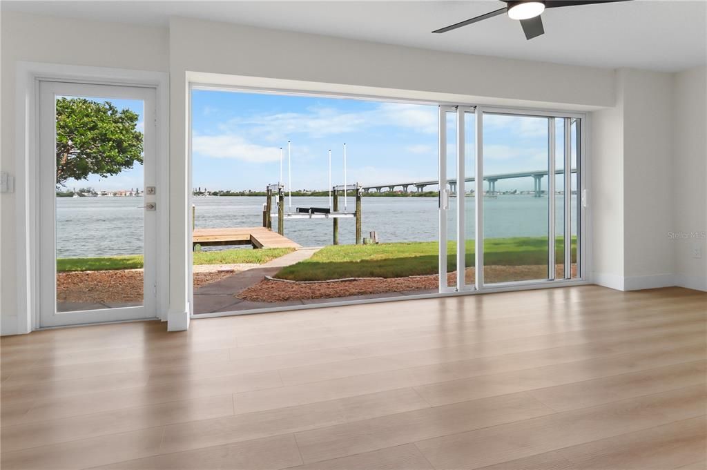 На продажу: $1,749,000 (4 спален, 3 ванн, 2235 Квадратных фут)