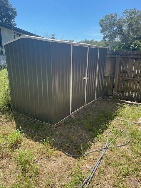 Под контрактом: $260,000 (3 спален, 2 ванн, 1072 Квадратных фут)