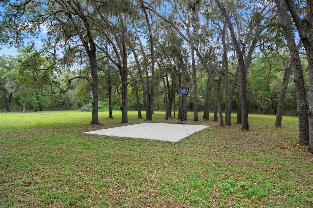 For Sale: $299,000 (2 beds, 2 baths, 1248 Square Feet)