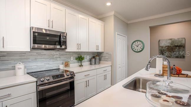 Active With Contract: $354,900 (4 beds, 2 baths, 2151 Square Feet)
