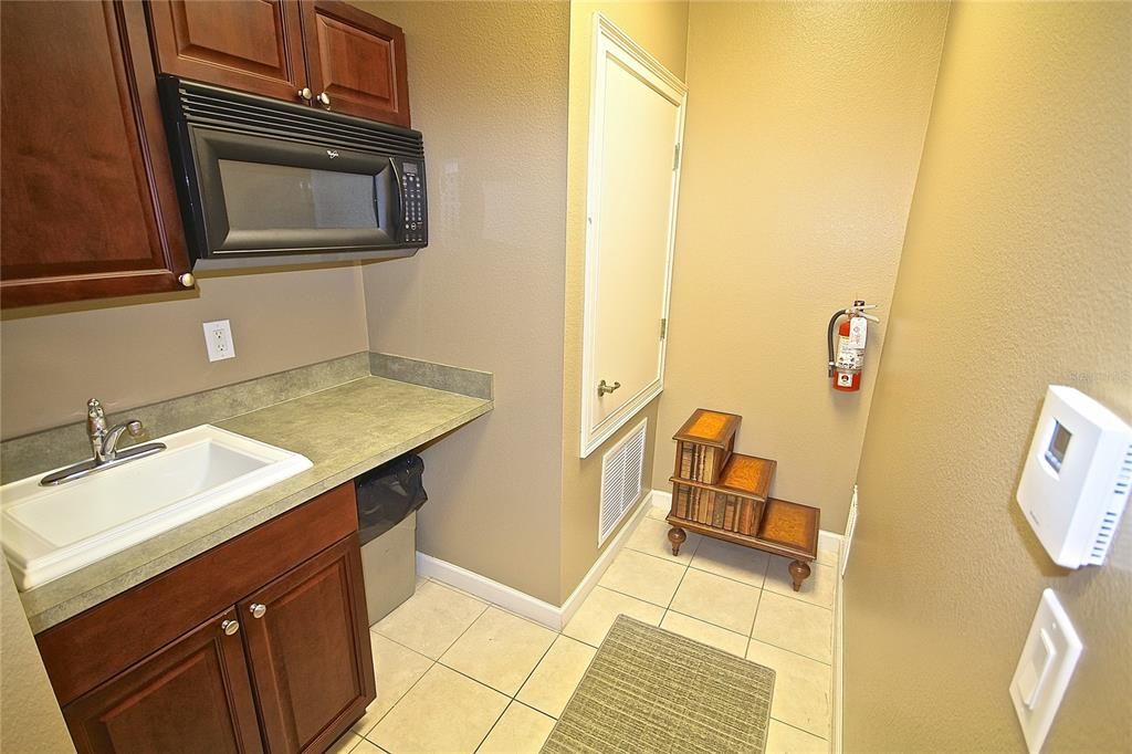 На продажу: $19,800 (0 спален, 0 ванн, 6500 Квадратных фут)