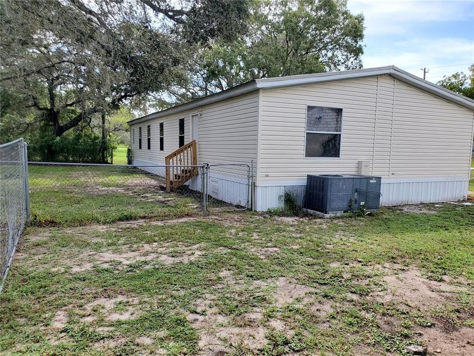 待售: $319,900 (3 贝兹, 2 浴室, 1620 平方英尺)