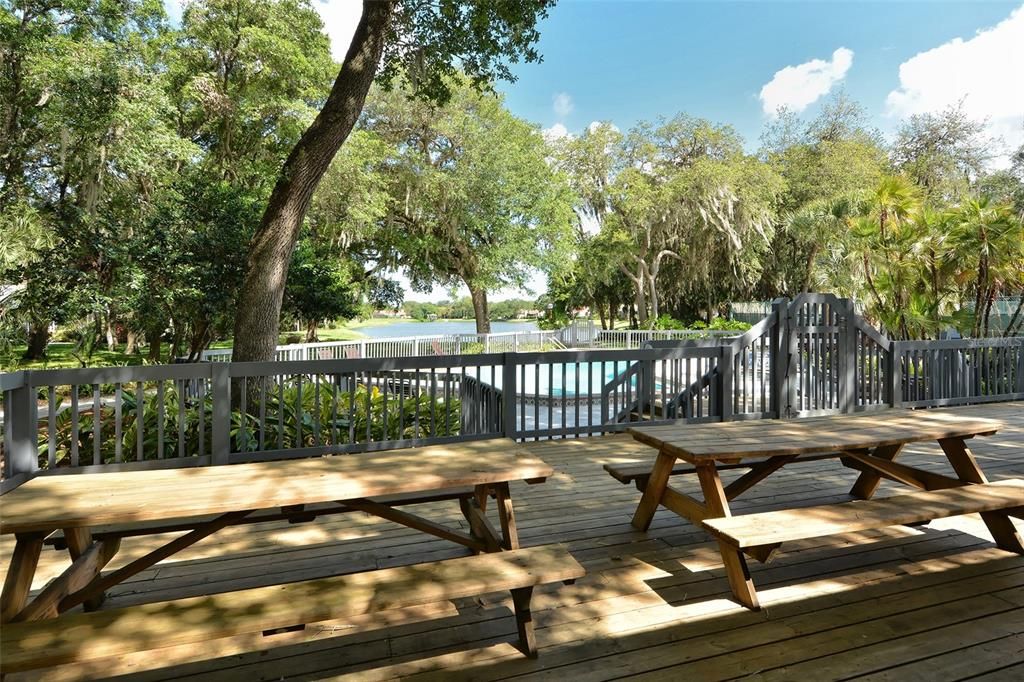 Activo con contrato: $642,000 (3 camas, 2 baños, 2232 Pies cuadrados)