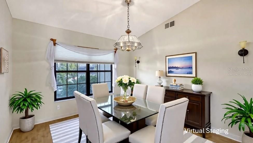 Activo con contrato: $642,000 (3 camas, 2 baños, 2232 Pies cuadrados)