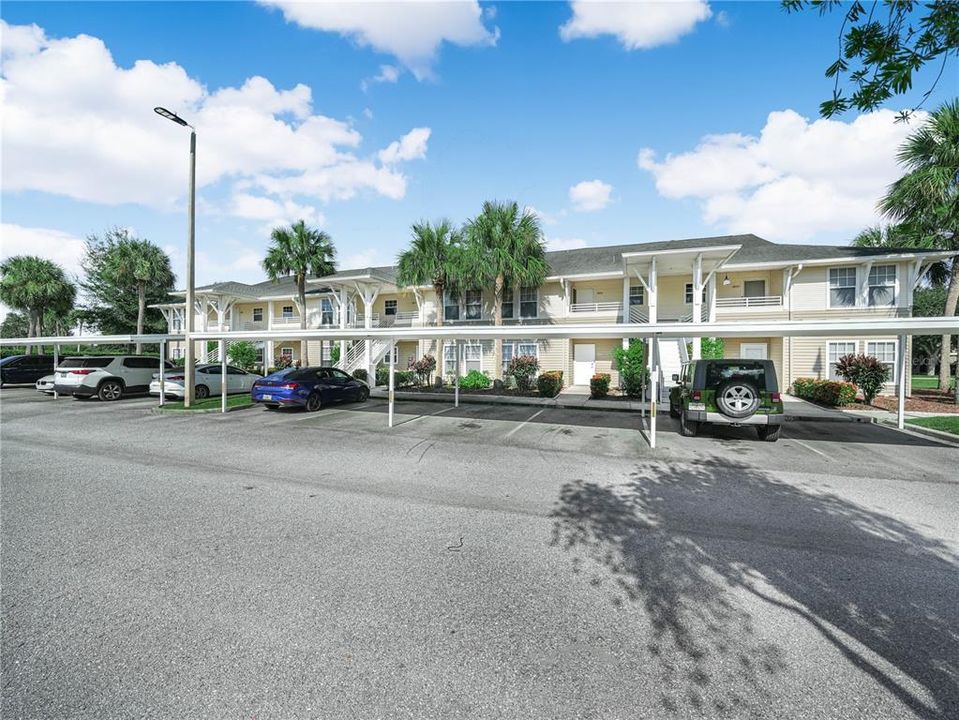 最近售出: $169,999 (2 贝兹, 2 浴室, 1053 平方英尺)