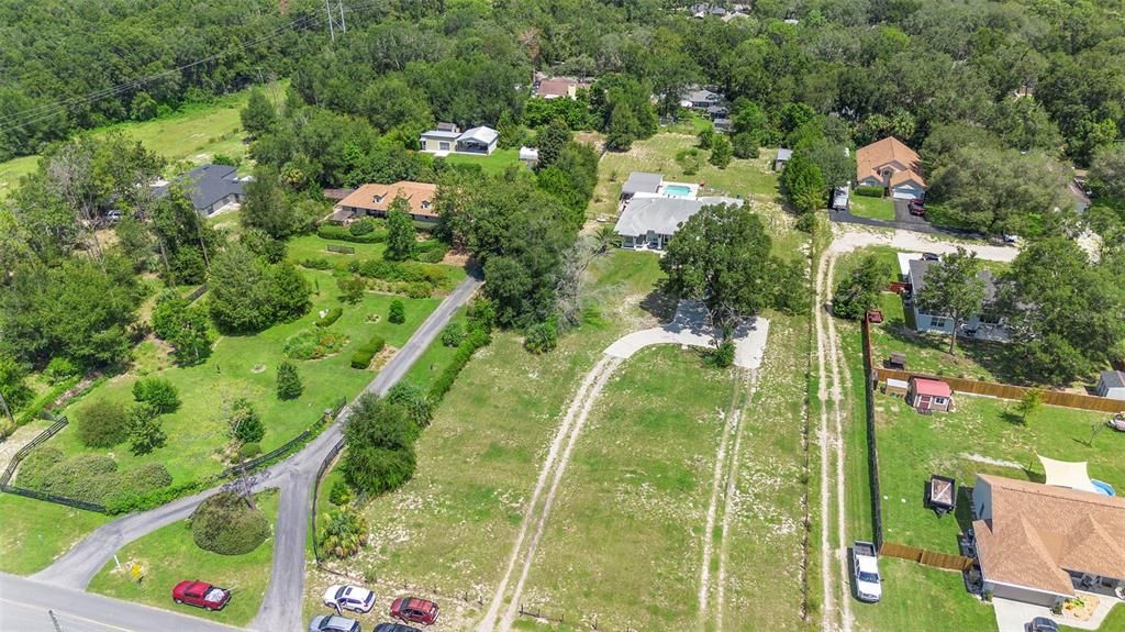 Active With Contract: $600,000 (5 beds, 3 baths, 2643 Square Feet)