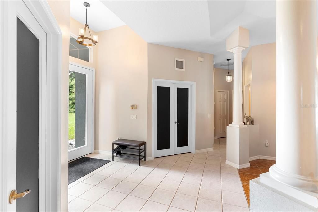 Active With Contract: $600,000 (5 beds, 3 baths, 2643 Square Feet)