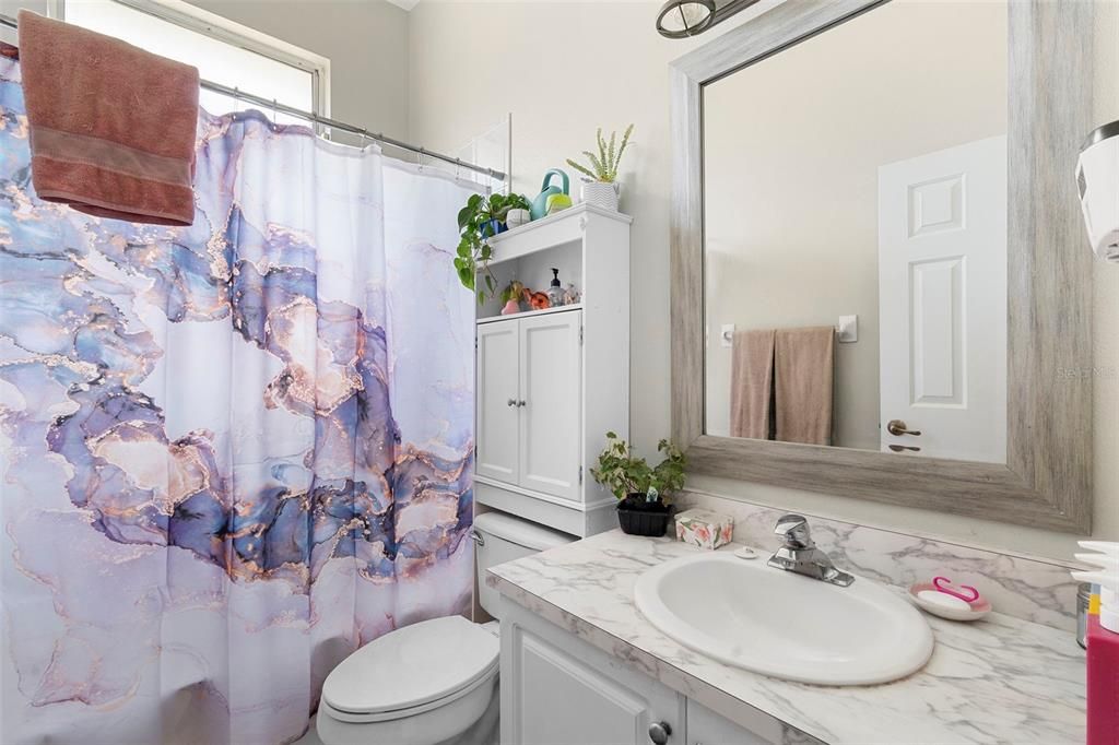 Active With Contract: $600,000 (5 beds, 3 baths, 2643 Square Feet)