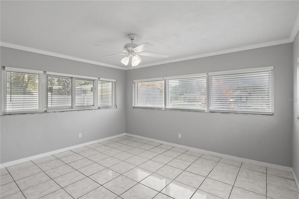 For Sale: $499,900 (3 beds, 2 baths, 2058 Square Feet)