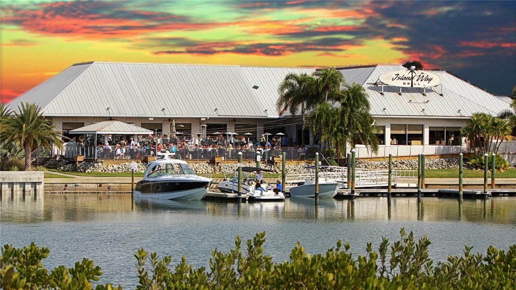 Activo con contrato: $3,250 (2 camas, 2 baños, 1350 Pies cuadrados)