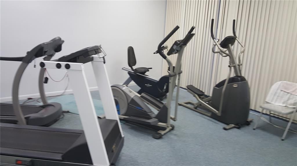 Activo con contrato: $3,250 (2 camas, 2 baños, 1350 Pies cuadrados)