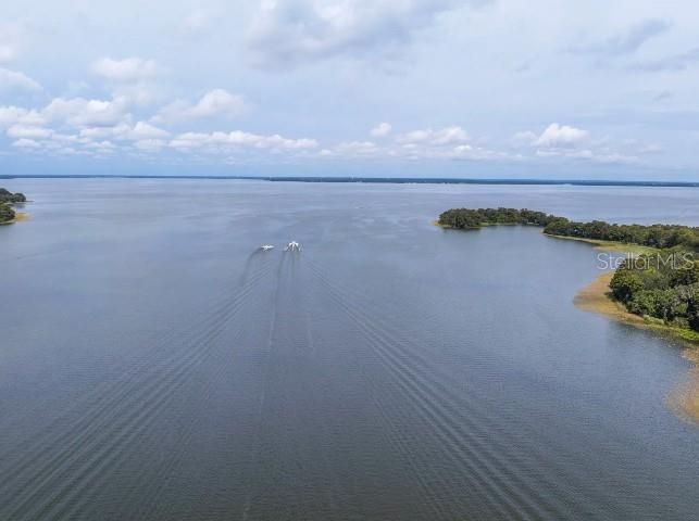 Activo con contrato: $552,990 (4 camas, 3 baños, 2677 Pies cuadrados)