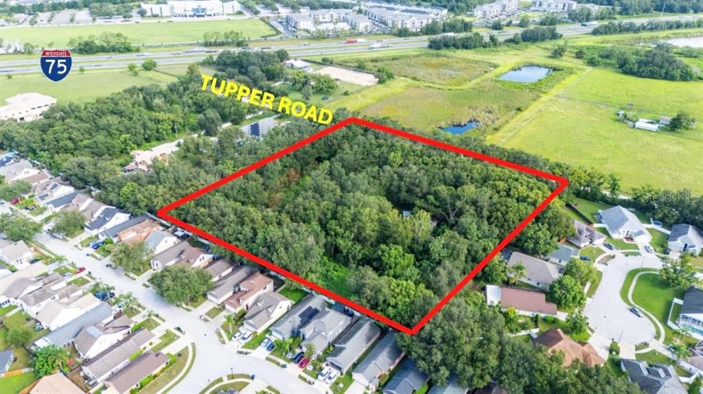 待售: $549,000 (5.10 acres)