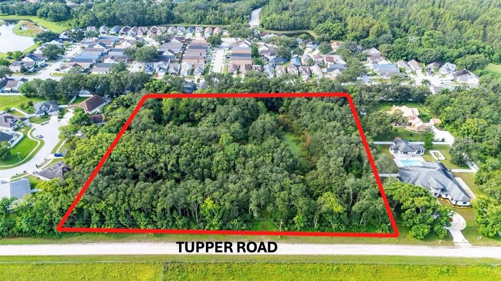 待售: $549,000 (5.10 acres)