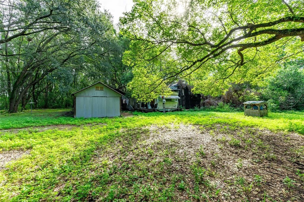 待售: $549,000 (5.10 acres)