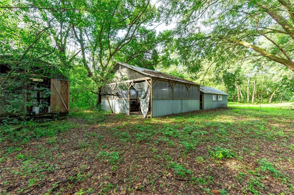 待售: $549,000 (5.10 acres)