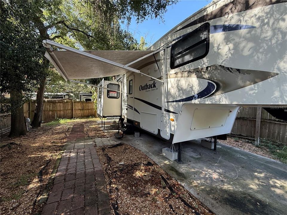 En Venta: $40,000 (1 camas, 1 baños, 256 Pies cuadrados)