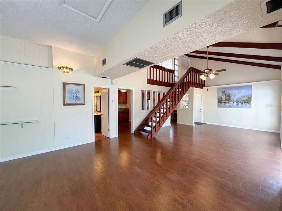 For Sale: $510,000 (2 beds, 3 baths, 2193 Square Feet)