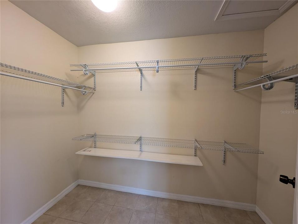 For Sale: $510,000 (2 beds, 3 baths, 2193 Square Feet)