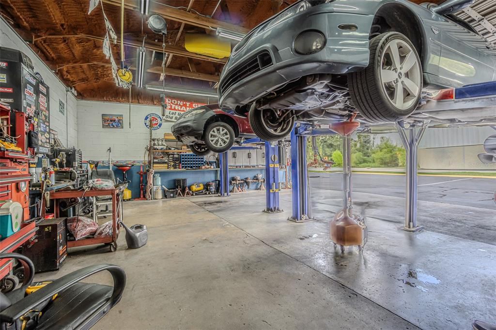 For Sale: $465,000 (0 beds, 0 baths, 1320 Square Feet)