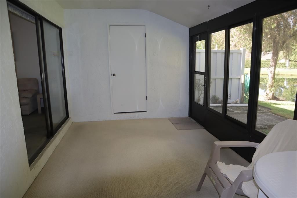 Activo con contrato: $1,550 (2 camas, 2 baños, 1330 Pies cuadrados)