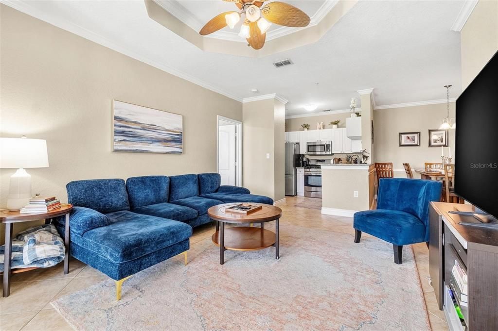 Active With Contract: $239,900 (2 beds, 2 baths, 1230 Square Feet)