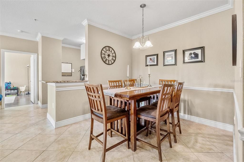 Active With Contract: $239,900 (2 beds, 2 baths, 1230 Square Feet)