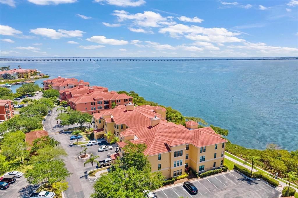 Active With Contract: $239,900 (2 beds, 2 baths, 1230 Square Feet)