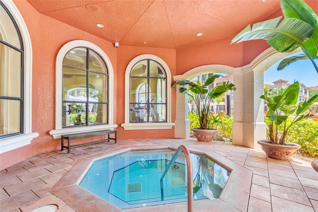 Active With Contract: $239,900 (2 beds, 2 baths, 1230 Square Feet)