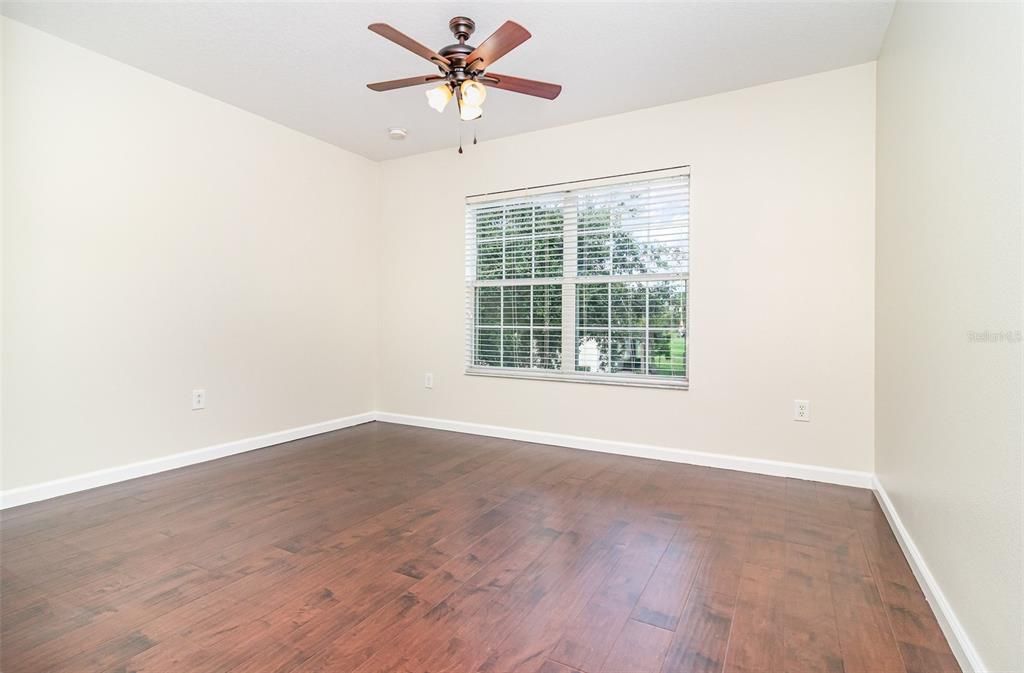 En Venta: $375,000 (3 camas, 2 baños, 2010 Pies cuadrados)