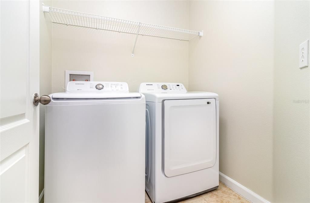 En Venta: $375,000 (3 camas, 2 baños, 2010 Pies cuadrados)