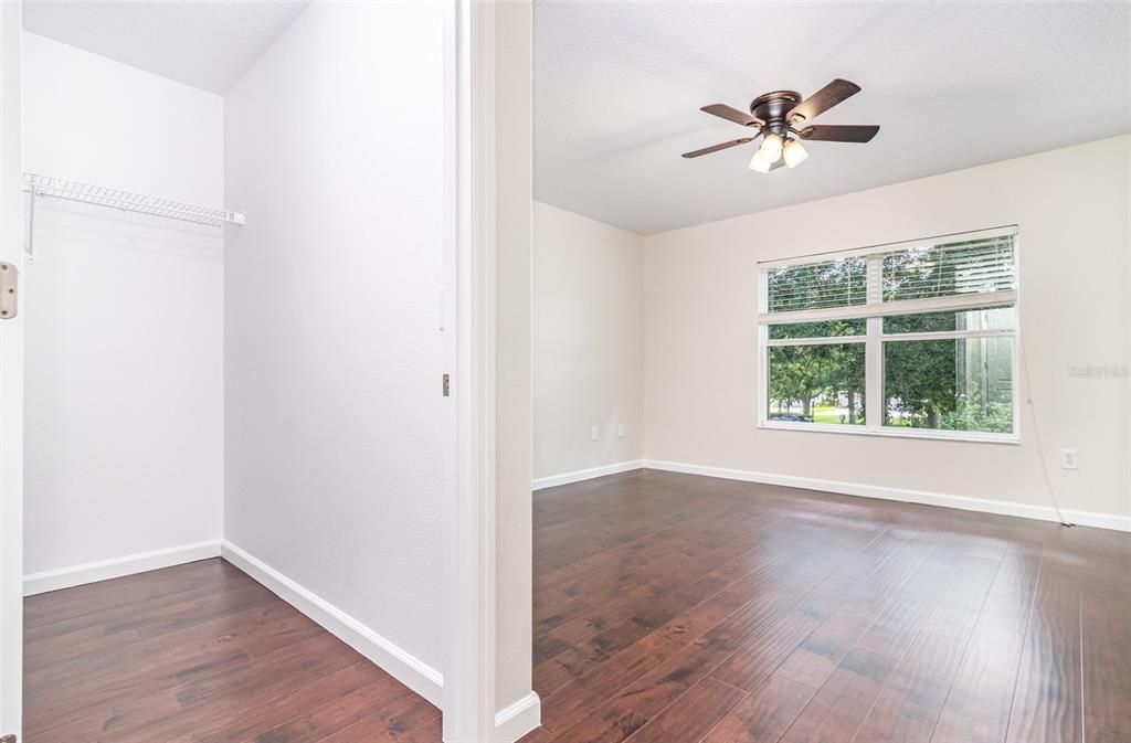 En Venta: $375,000 (3 camas, 2 baños, 2010 Pies cuadrados)