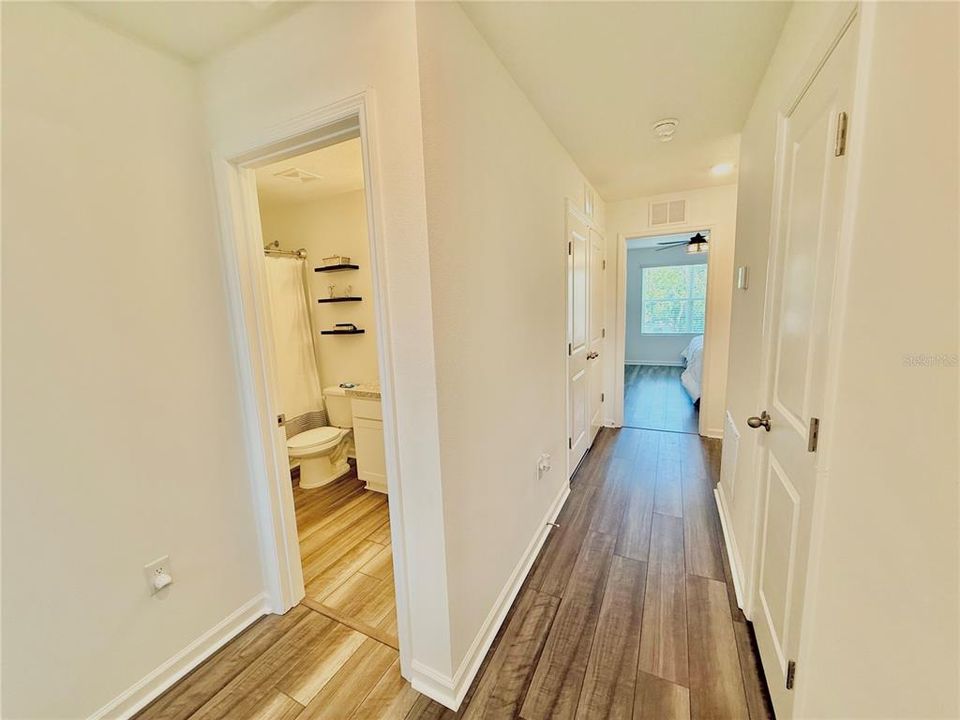 На продажу: $289,900 (3 спален, 2 ванн, 1471 Квадратных фут)