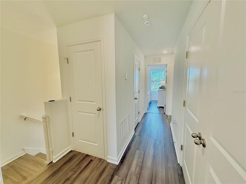 На продажу: $289,900 (3 спален, 2 ванн, 1471 Квадратных фут)