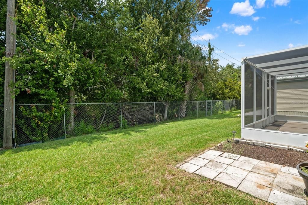 Active With Contract: $135,000 (2 beds, 2 baths, 1048 Square Feet)