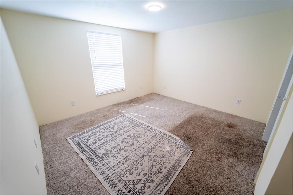 For Sale: $191,000 (2 beds, 1 baths, 1000 Square Feet)