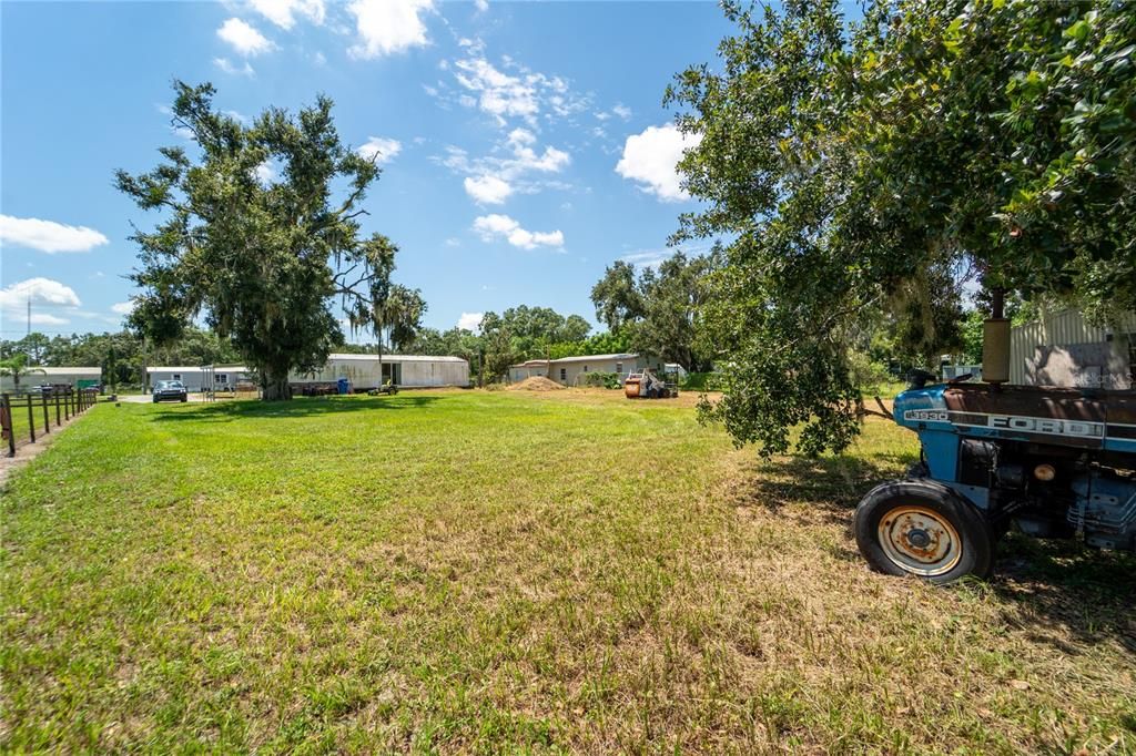 For Sale: $191,000 (2 beds, 1 baths, 1000 Square Feet)