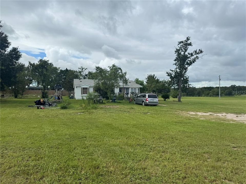 For Sale: $849,900 (3 beds, 2 baths, 1736 Square Feet)