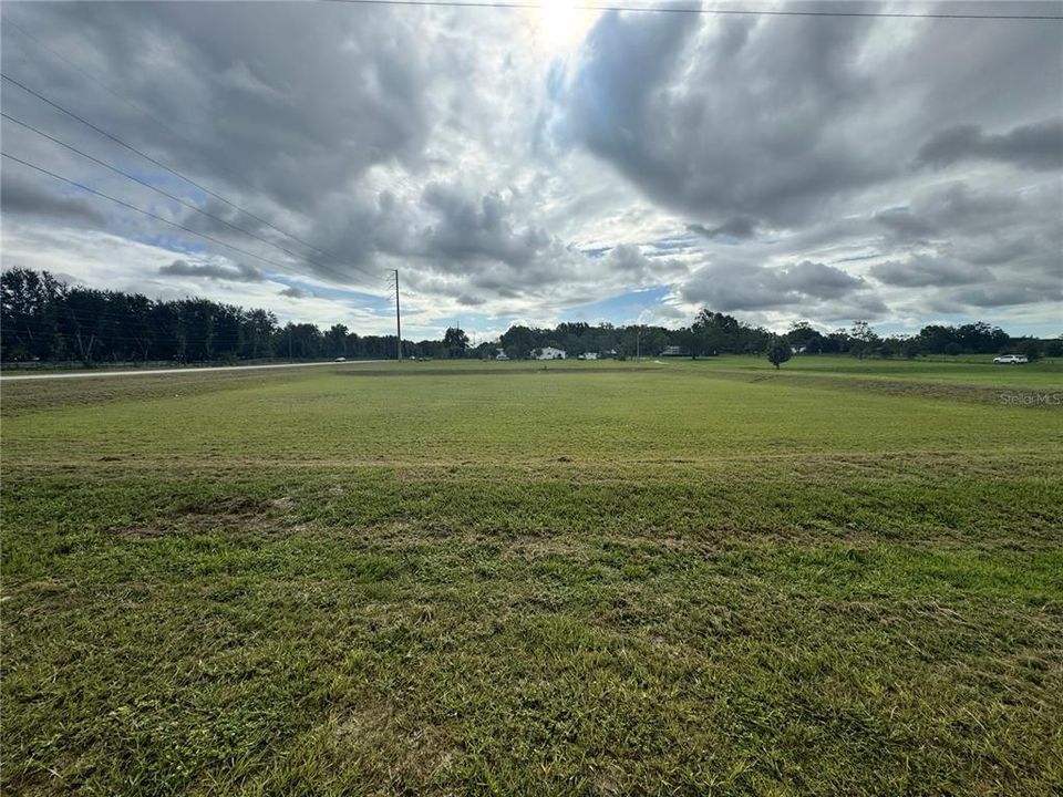 For Sale: $849,900 (3 beds, 2 baths, 1736 Square Feet)