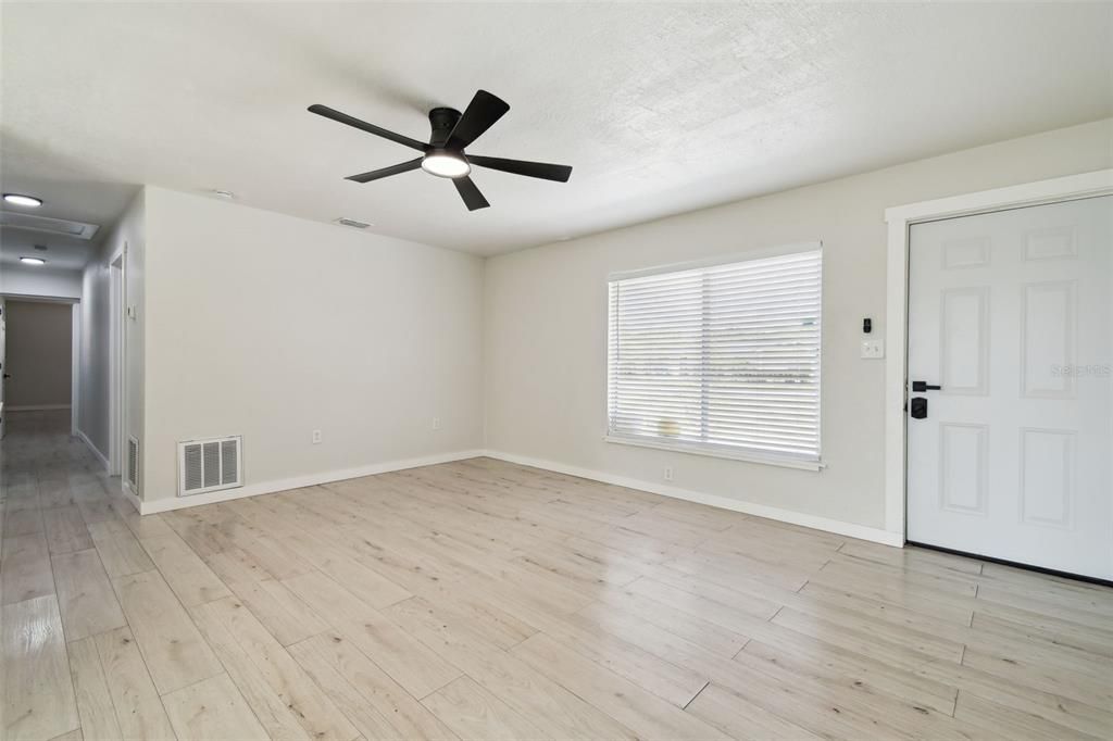 Active With Contract: $379,000 (4 beds, 2 baths, 1705 Square Feet)